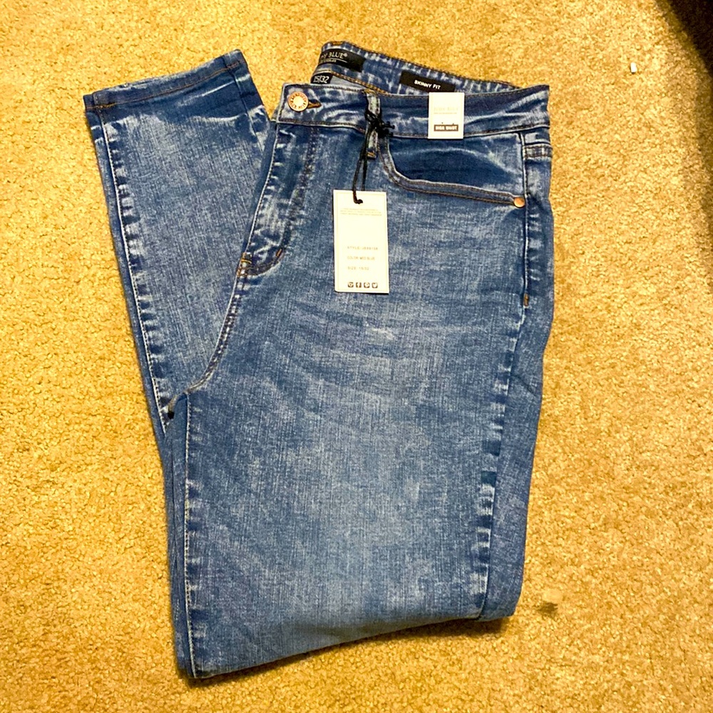 NWT Judy Blue Skinny Jeans